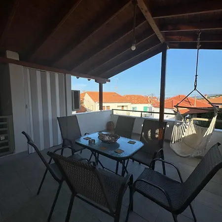 Apartment Private Modern Nea Roda