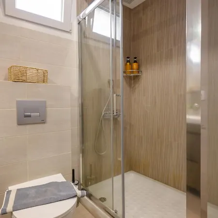 Private Modern *