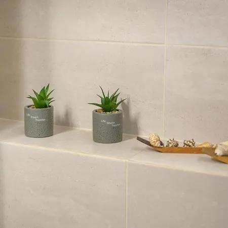 Private Modern Appartement Nea Roda