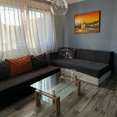 Private Modern Appartement Nea Roda