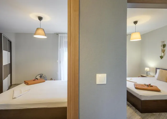 Private Modern 依诺罗达